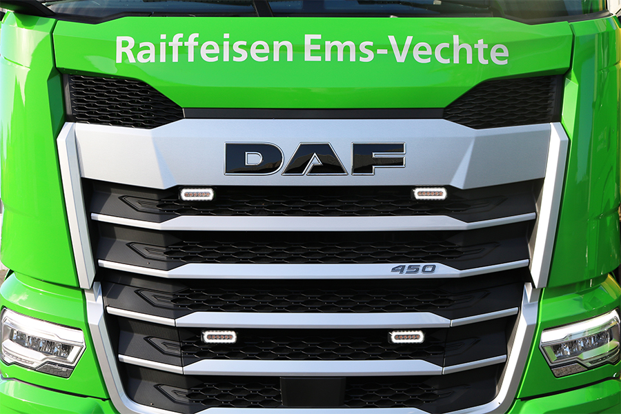 Raiffeisen 4 900 x 600.jpg
